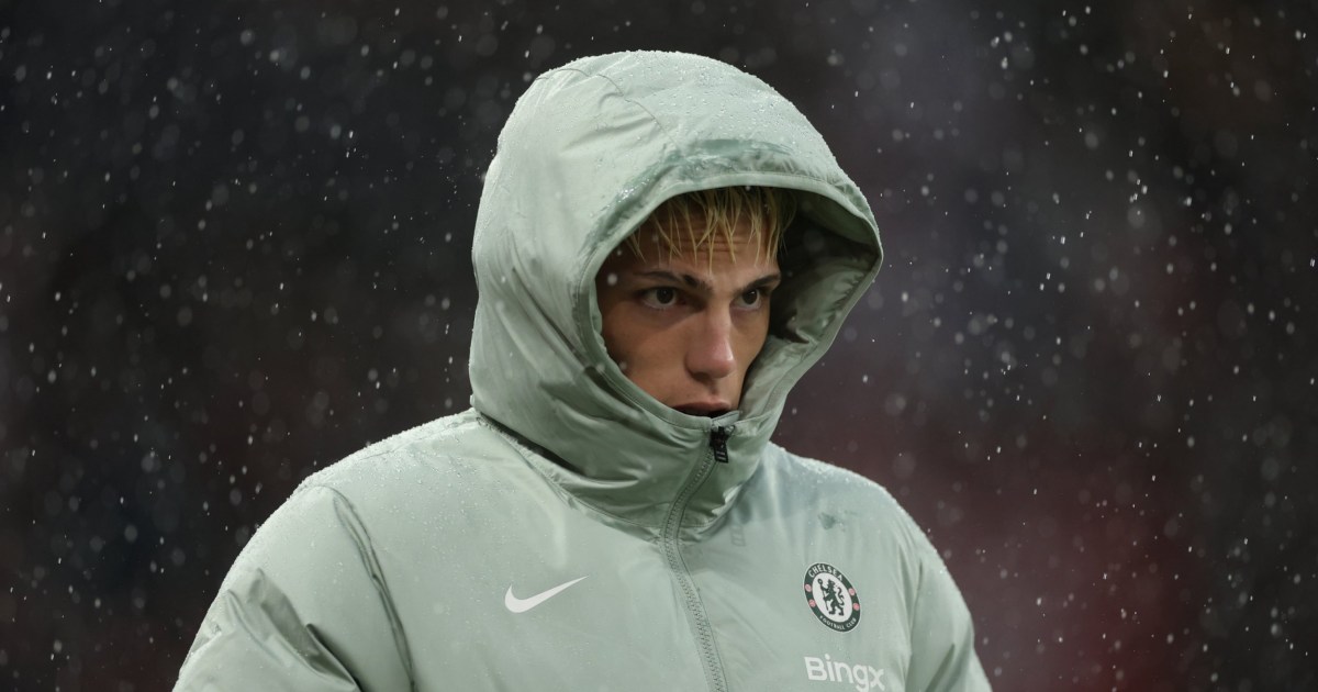 Man Utd star swaps shirts with Alejandro Garnacho after beating Chelsea